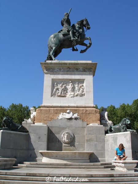 Equestrian statue of Felipe IV, Madrid